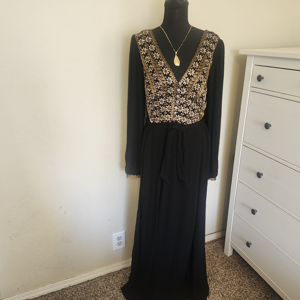 Elegant Black and Gold Embellished Dress